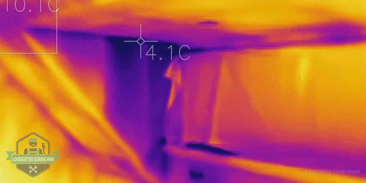 Warmtebeeldopname van een vloerconstructie tijdens lekdetectie in Gorinchem